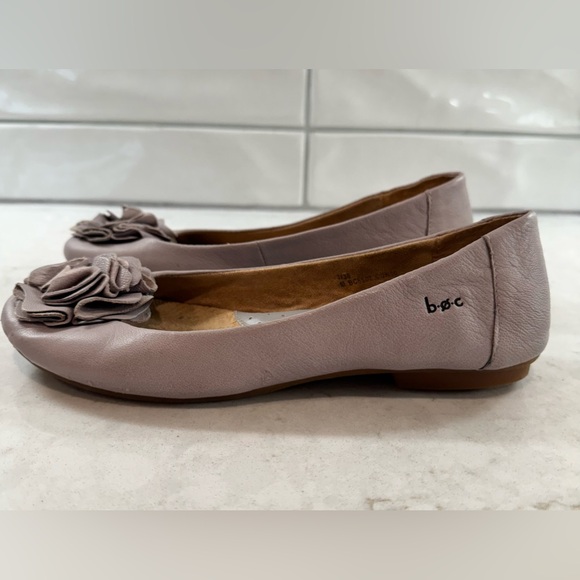 b.o.c. Leather Ballet Flats with rosette Size 7 - Picture 4 of 6